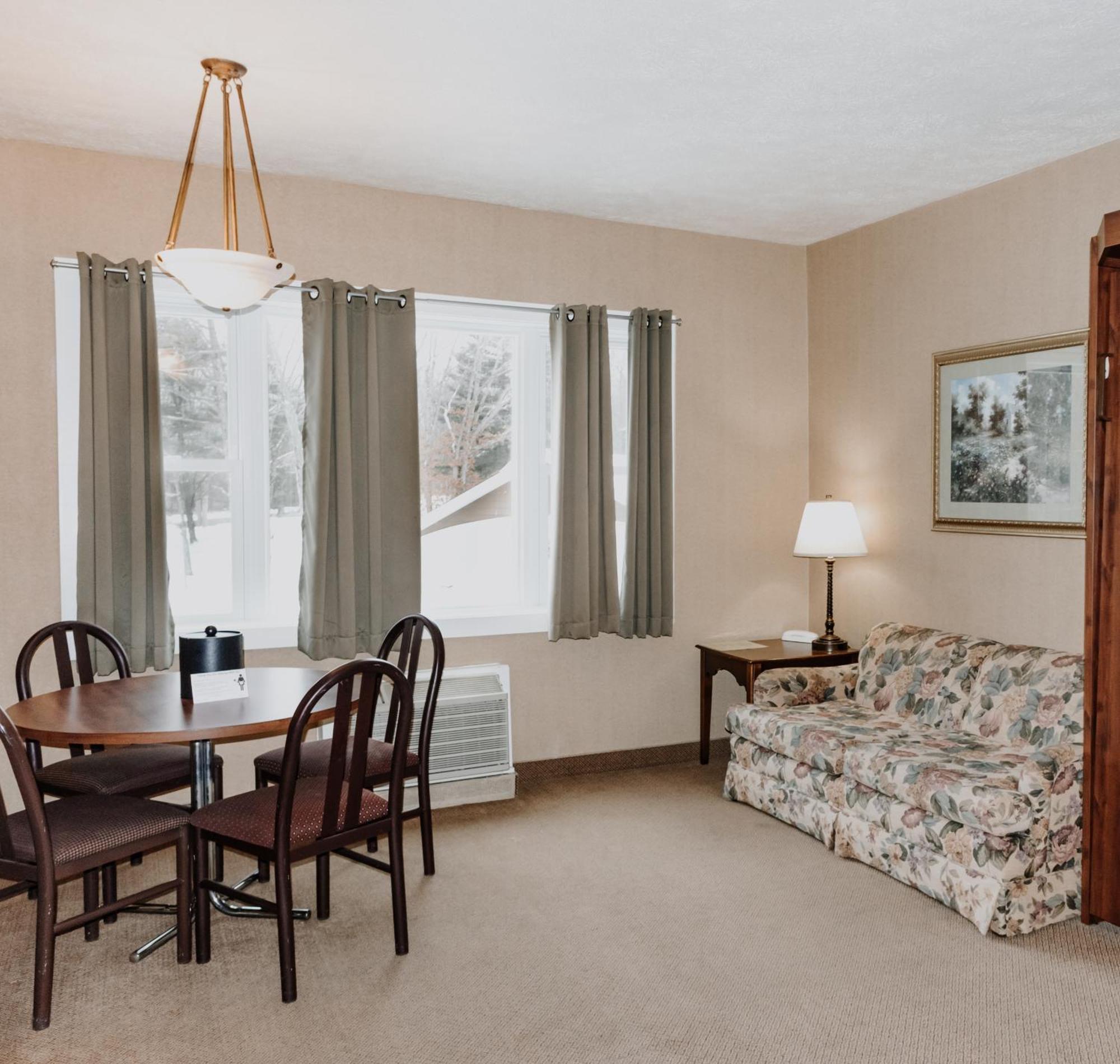 Carriage House Country Club Hotel Pocono Manor Luaran gambar