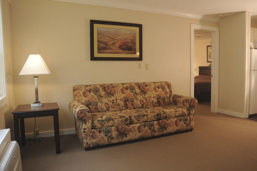 Carriage House Country Club Hotel Pocono Manor Luaran gambar