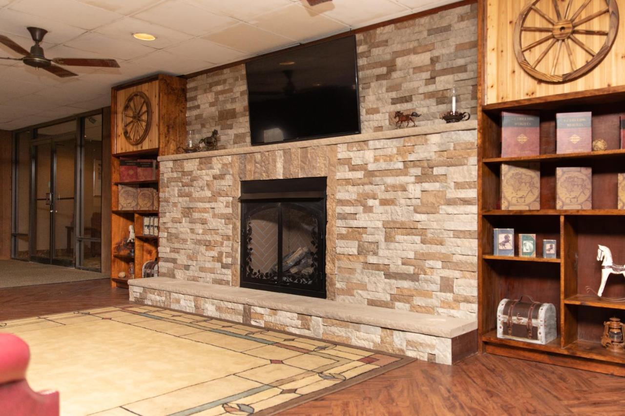 Carriage House Country Club Hotel Pocono Manor Luaran gambar